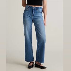 NWOT Quince Bella Relaxed Straight Jeans